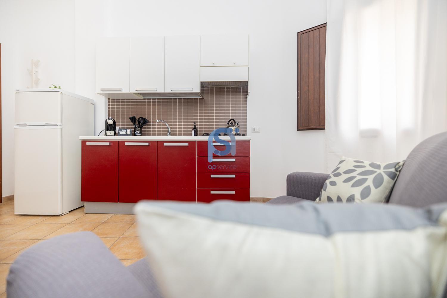 Ni Ni Apartments Чефалу Екстериор снимка