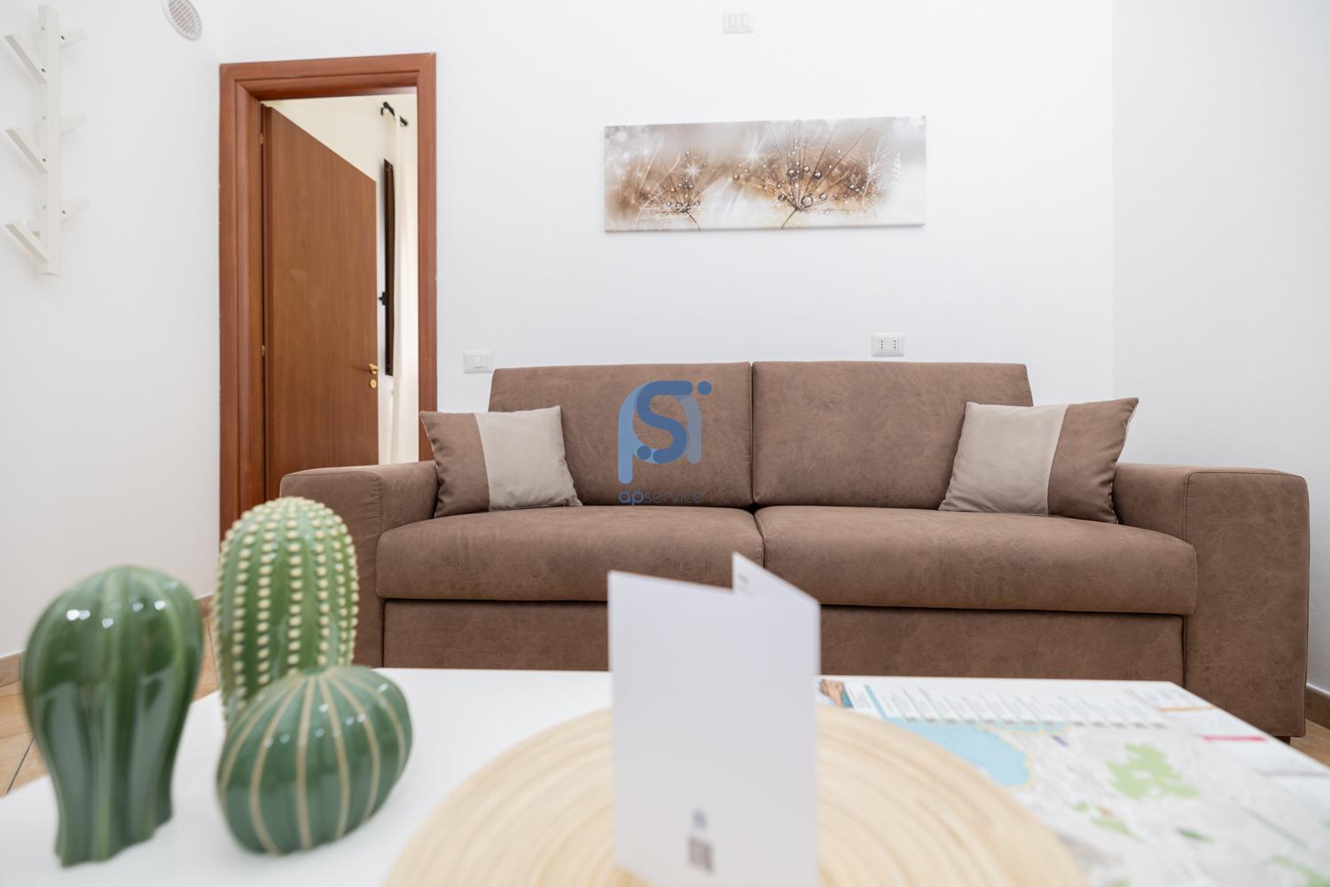 Ni Ni Apartments Чефалу Екстериор снимка