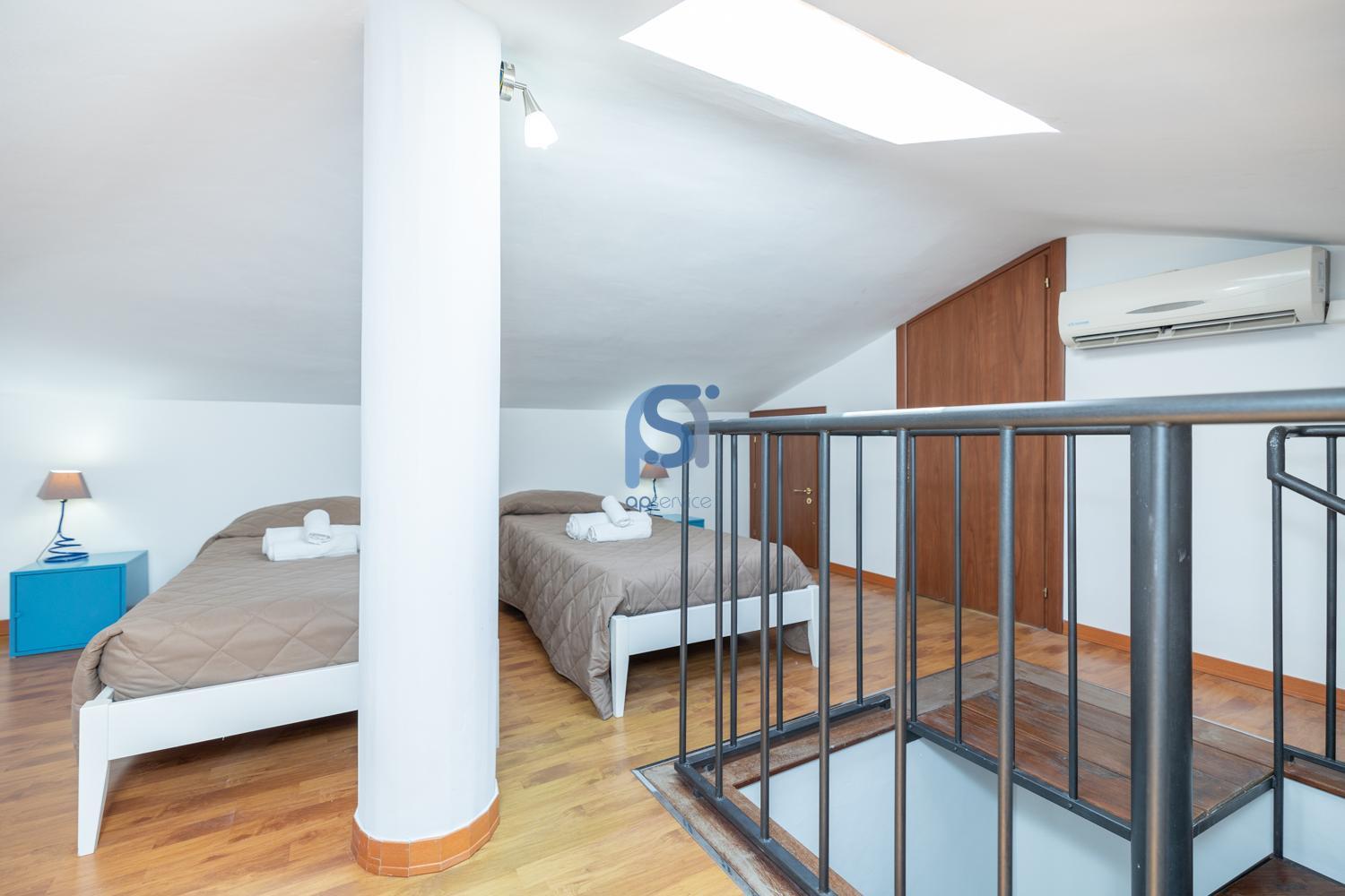 Ni Ni Apartments Чефалу Екстериор снимка