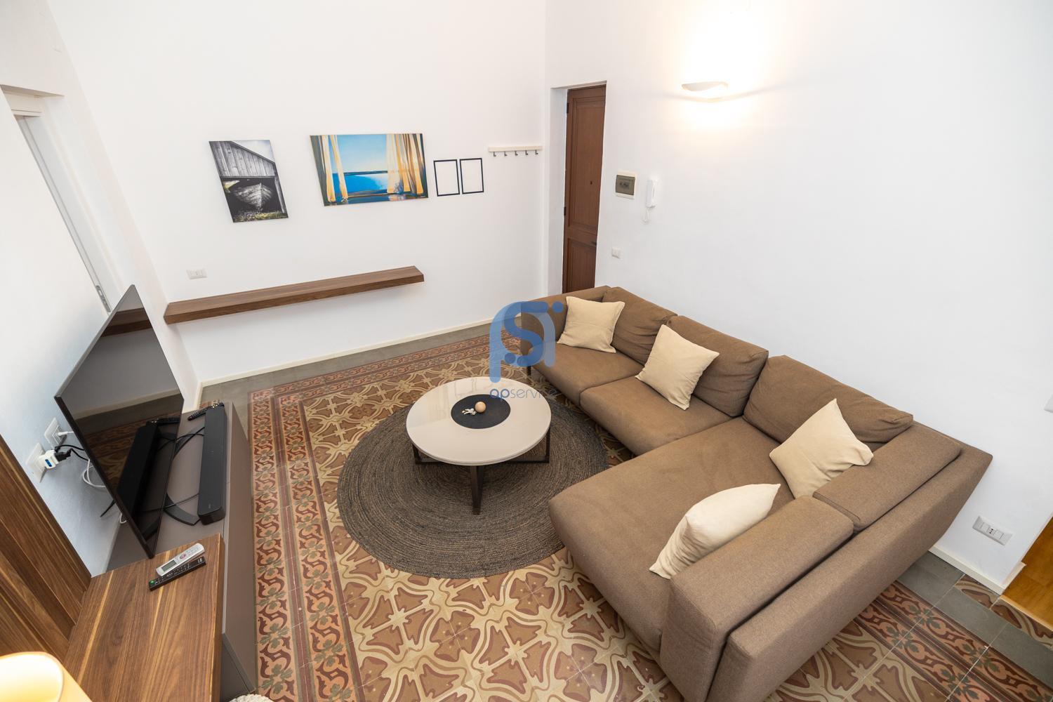 Ni Ni Apartments Чефалу Екстериор снимка