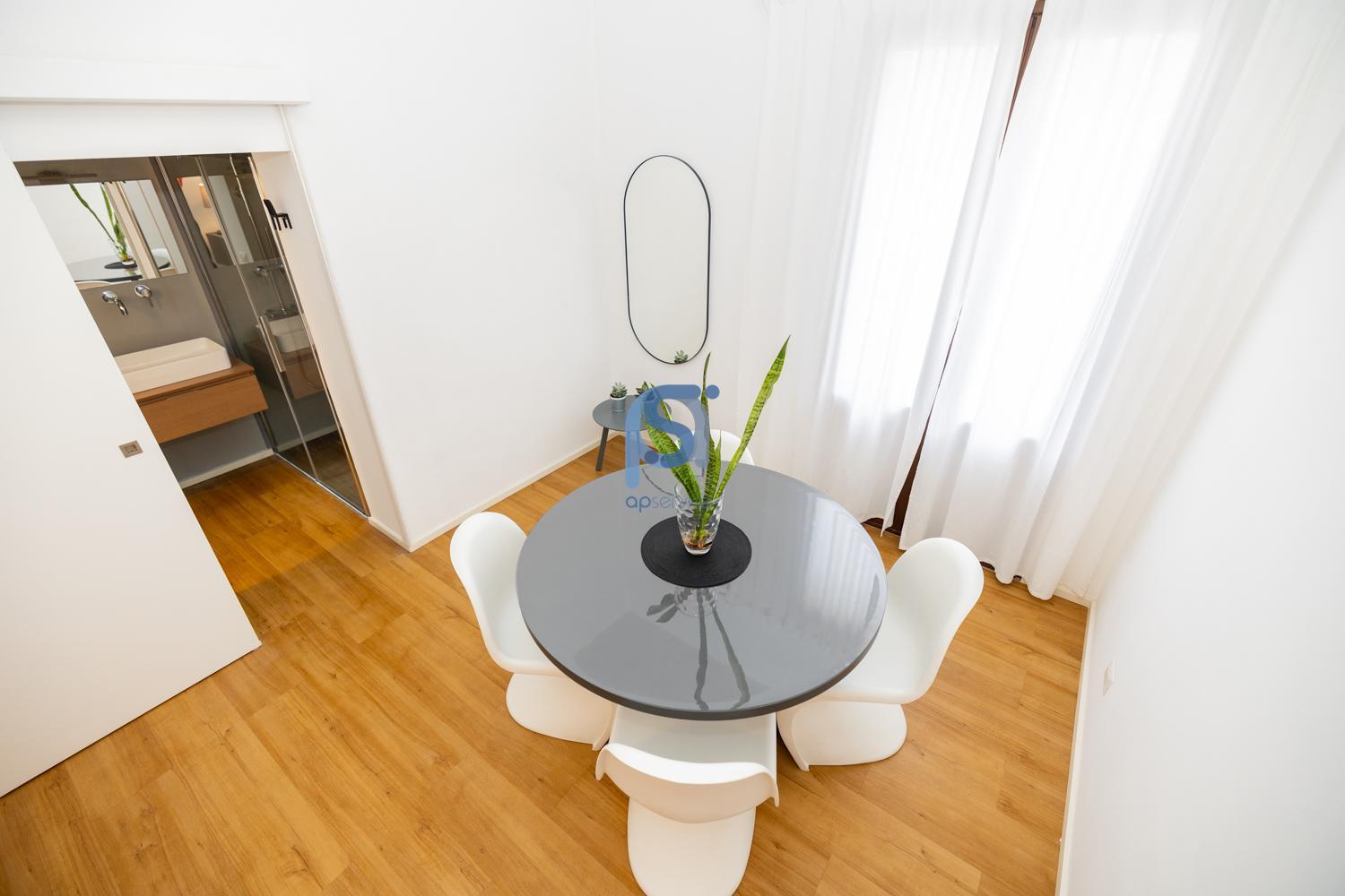 Ni Ni Apartments Чефалу Екстериор снимка